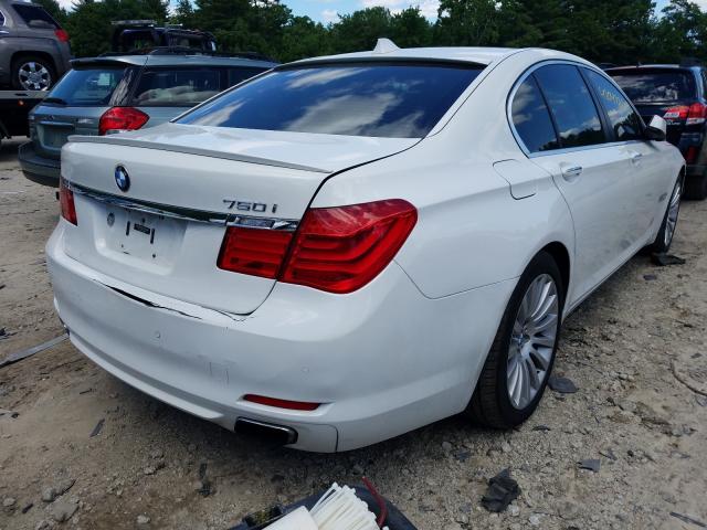 Photo 3 VIN: WBAKC6C57CDX99425 - BMW 750 XI 