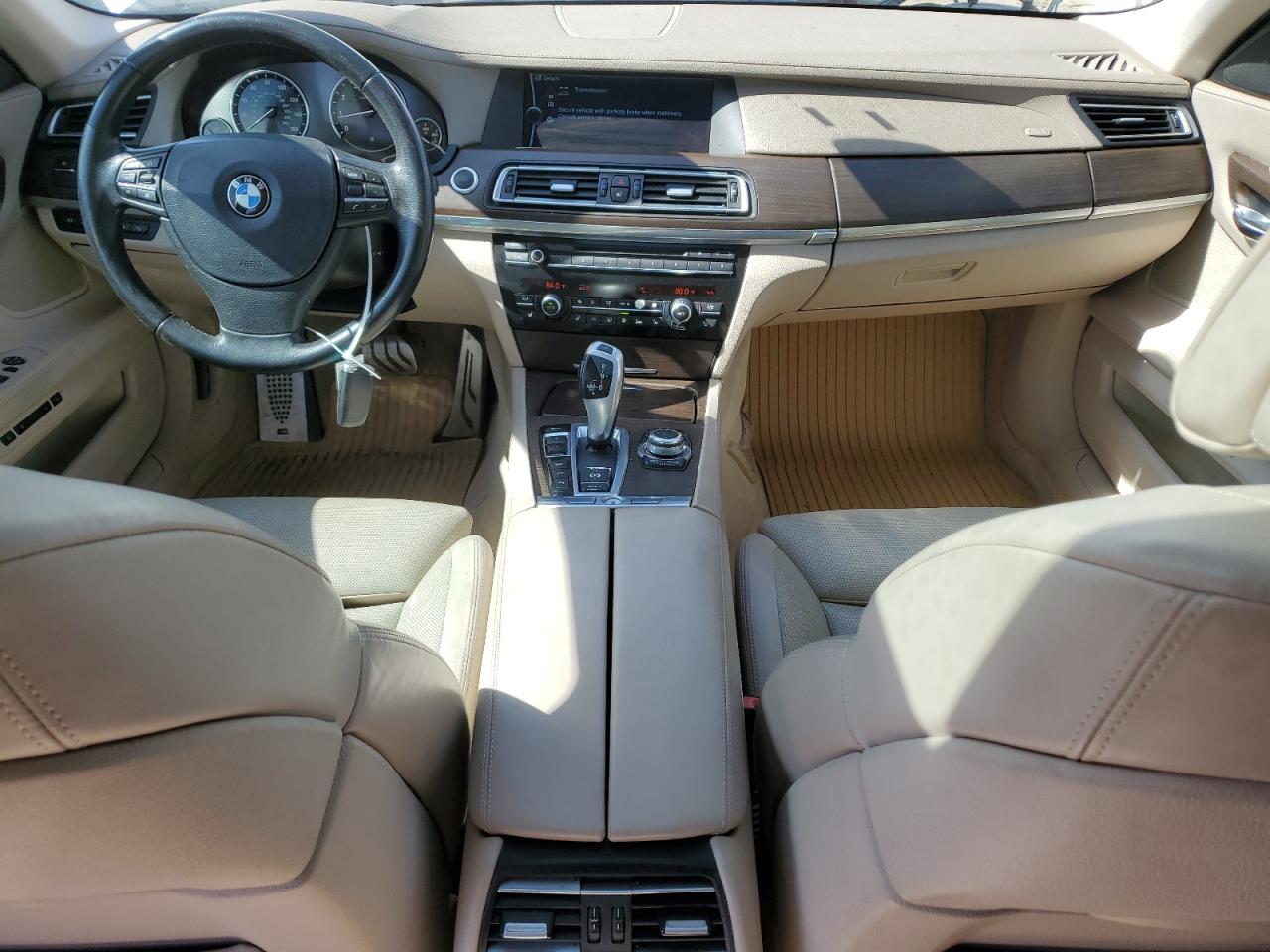 Photo 7 VIN: WBAKC6C58BC394906 - BMW 7ER 