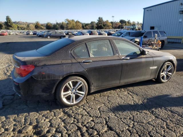 Photo 2 VIN: WBAKC6C5XBC394454 - BMW 750 I 