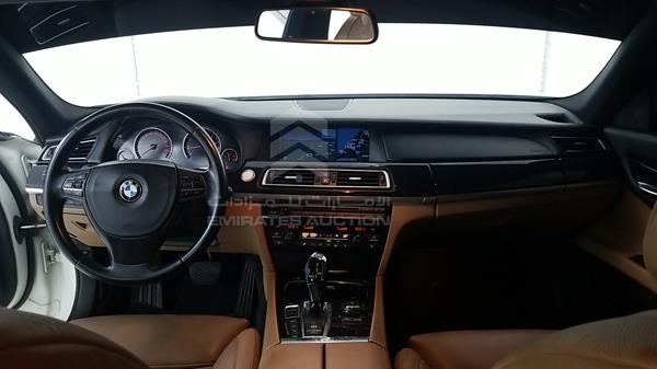 Photo 15 VIN: WBAKC8103ACY67340 - BMW 750LI 