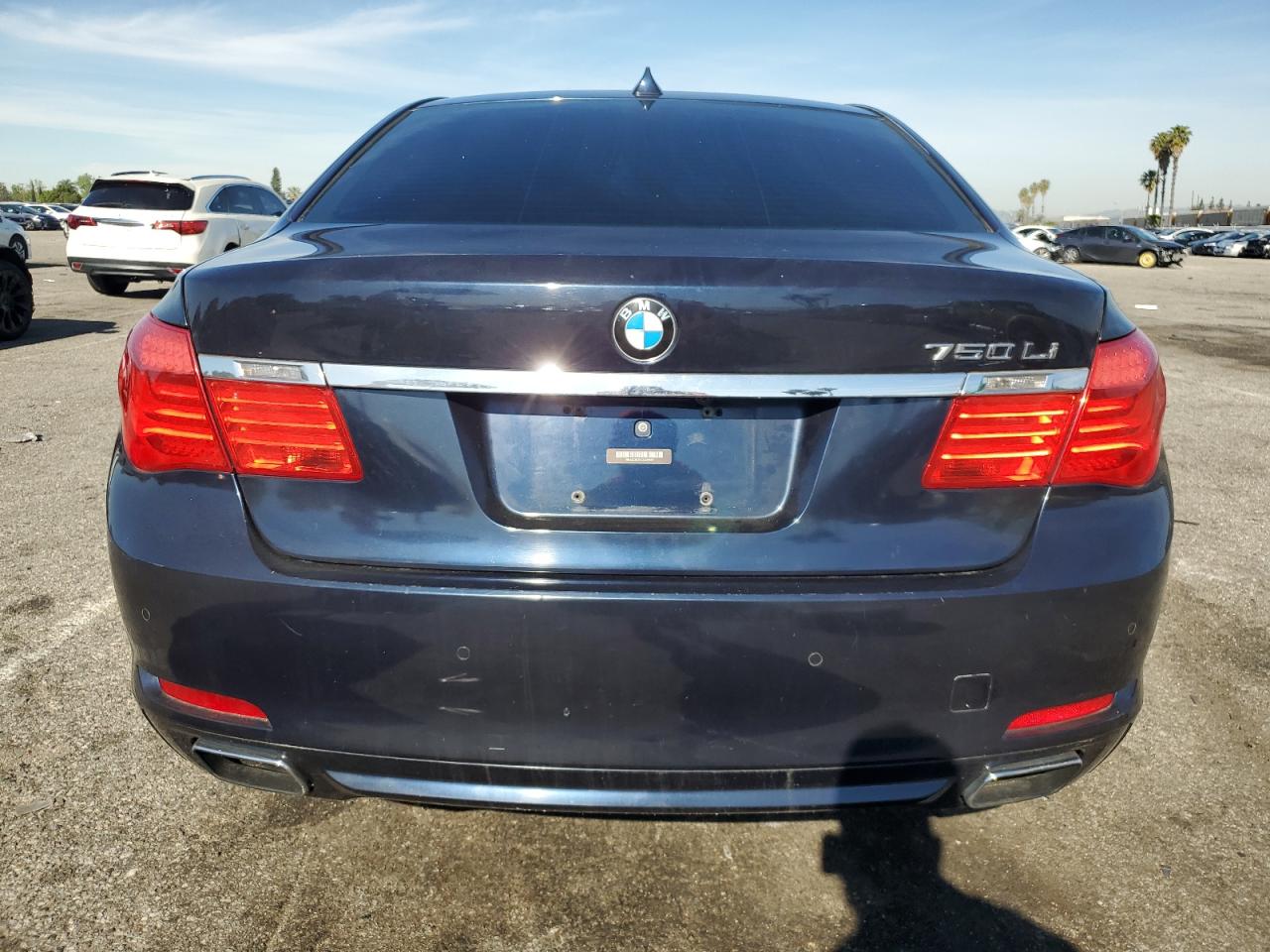 Photo 5 VIN: WBAKC8C51CC435647 - BMW 7ER 