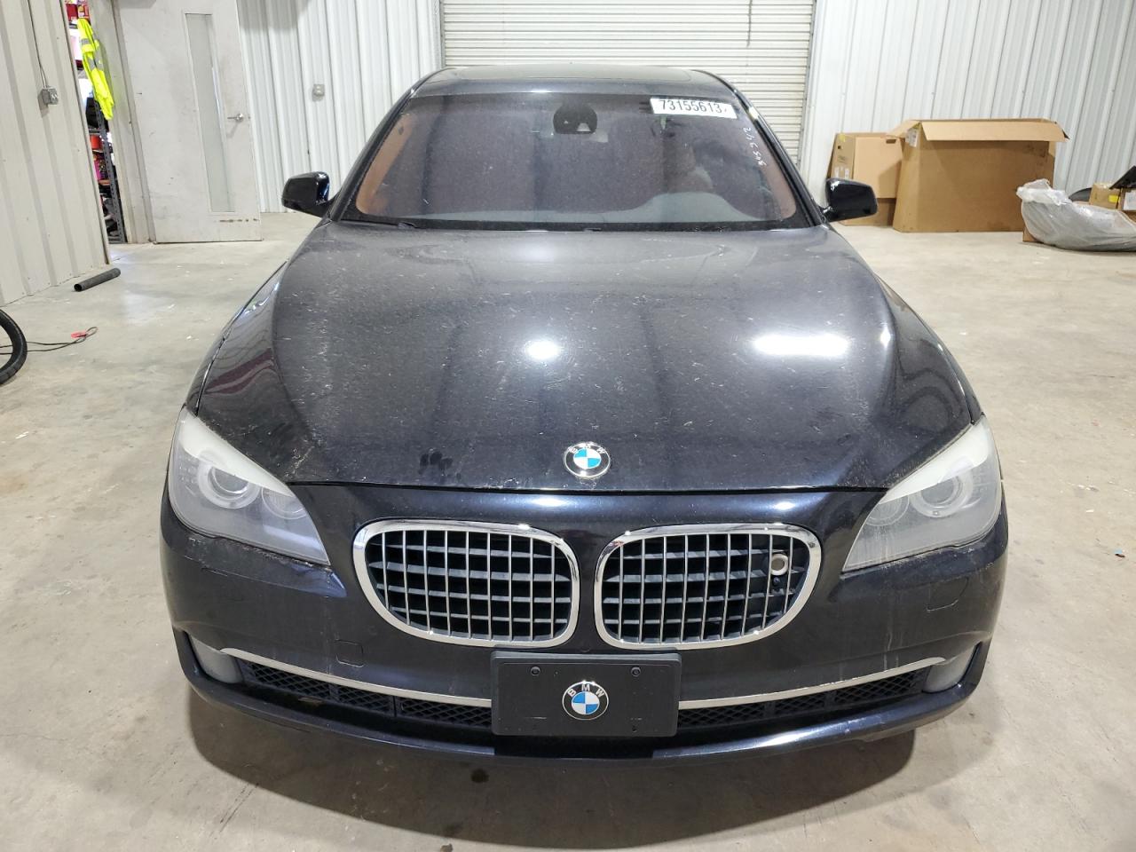 Photo 4 VIN: WBAKC8C54BC433972 - BMW 7ER 