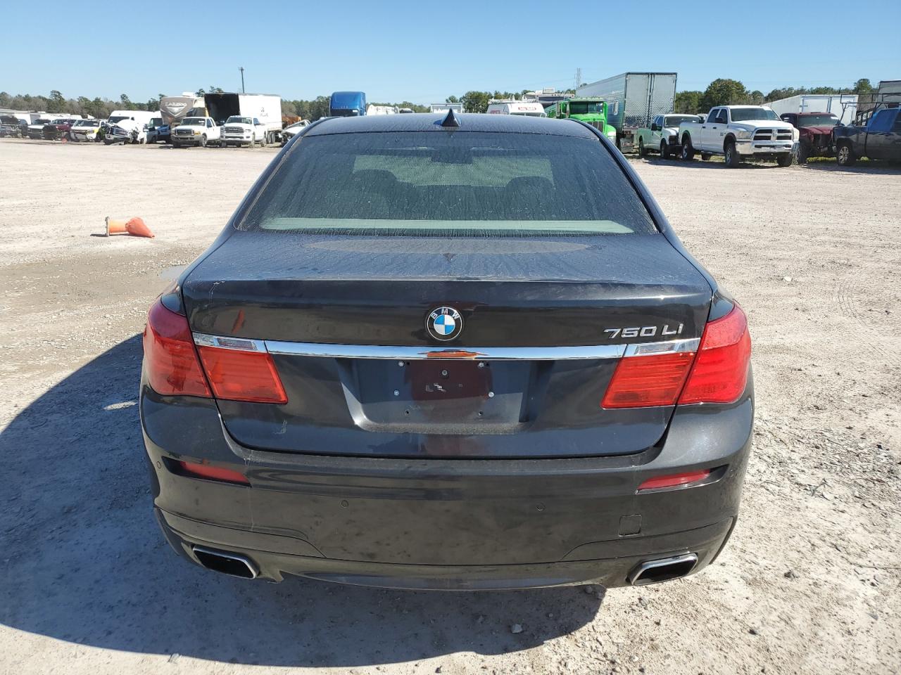 Photo 5 VIN: WBAKC8C54CC435416 - BMW 7ER 