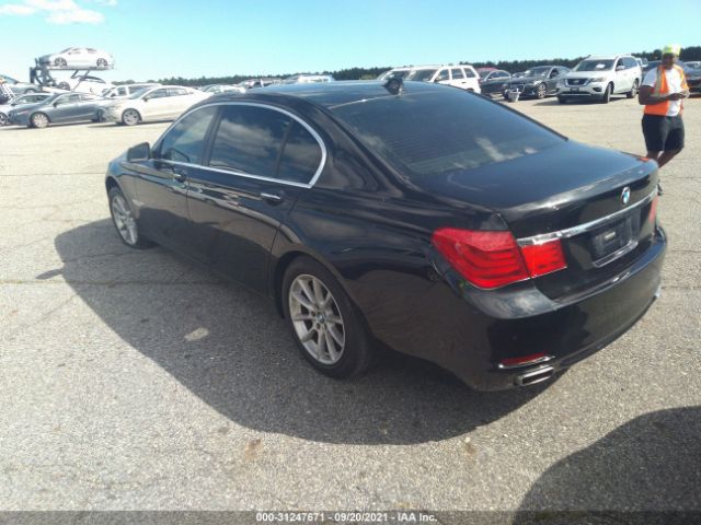 Photo 2 VIN: WBAKC8C55BC433818 - BMW 7 