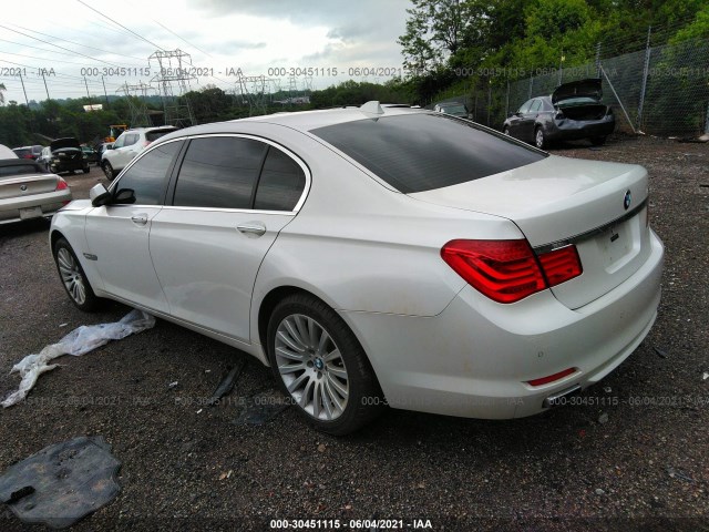 Photo 2 VIN: WBAKC8C55CC437742 - BMW 750LI 