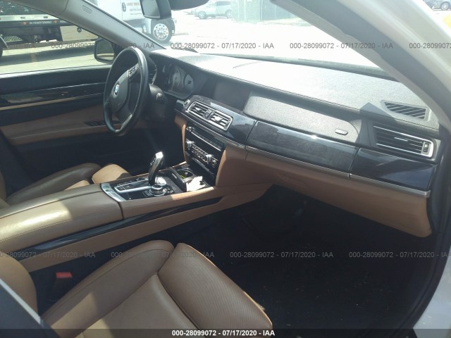 Photo 4 VIN: WBAKC8C56AC430893 - BMW 7 