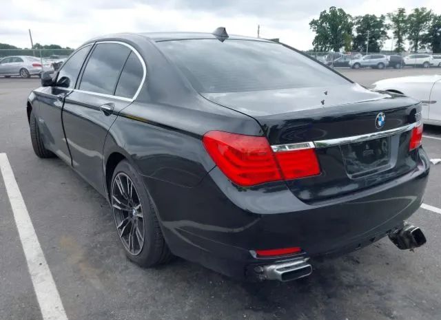 Photo 2 VIN: WBAKC8C56CC436986 - BMW 7 SERIES 