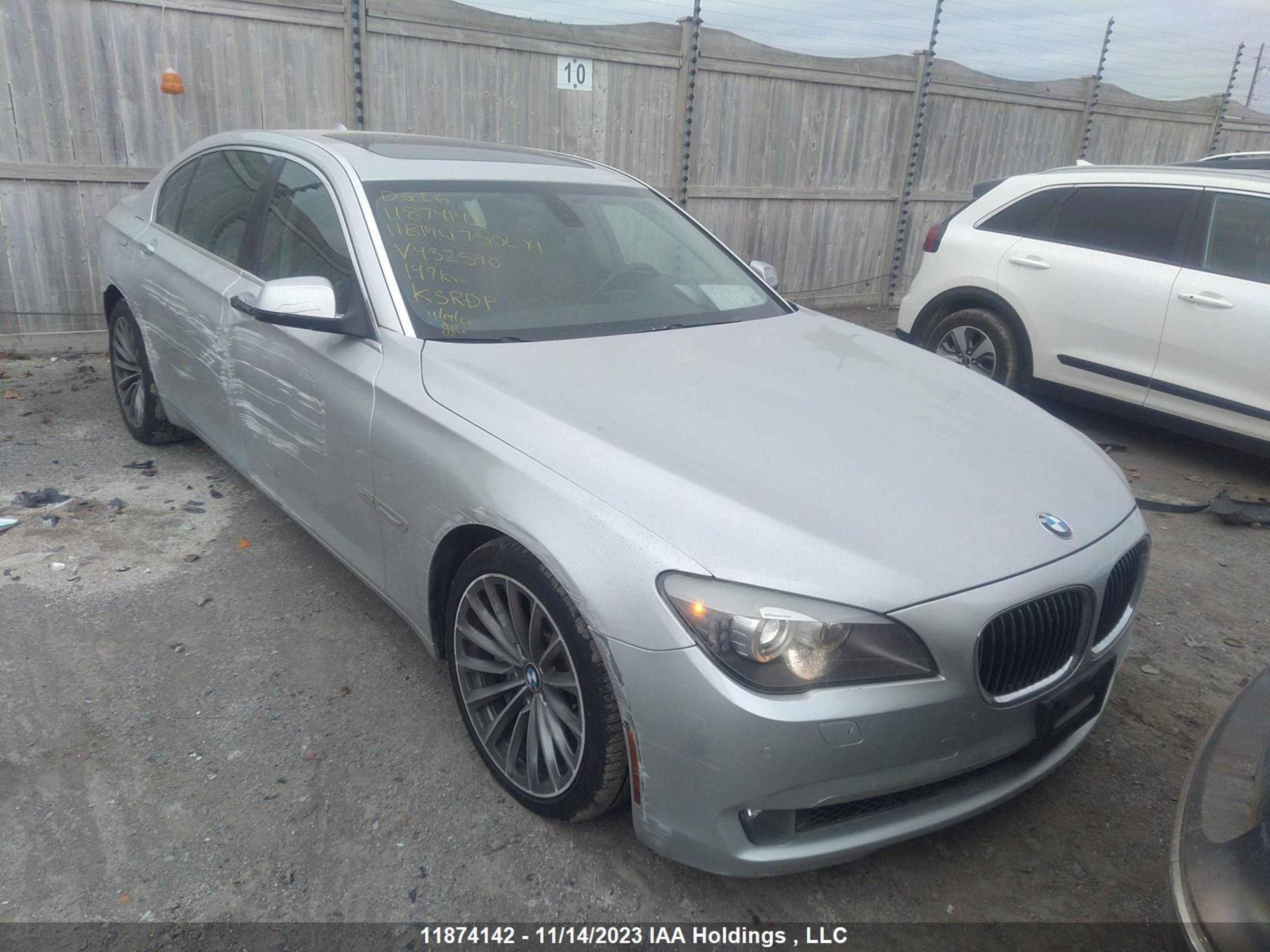 Photo 0 VIN: WBAKC8C57BC432590 - BMW 7ER 