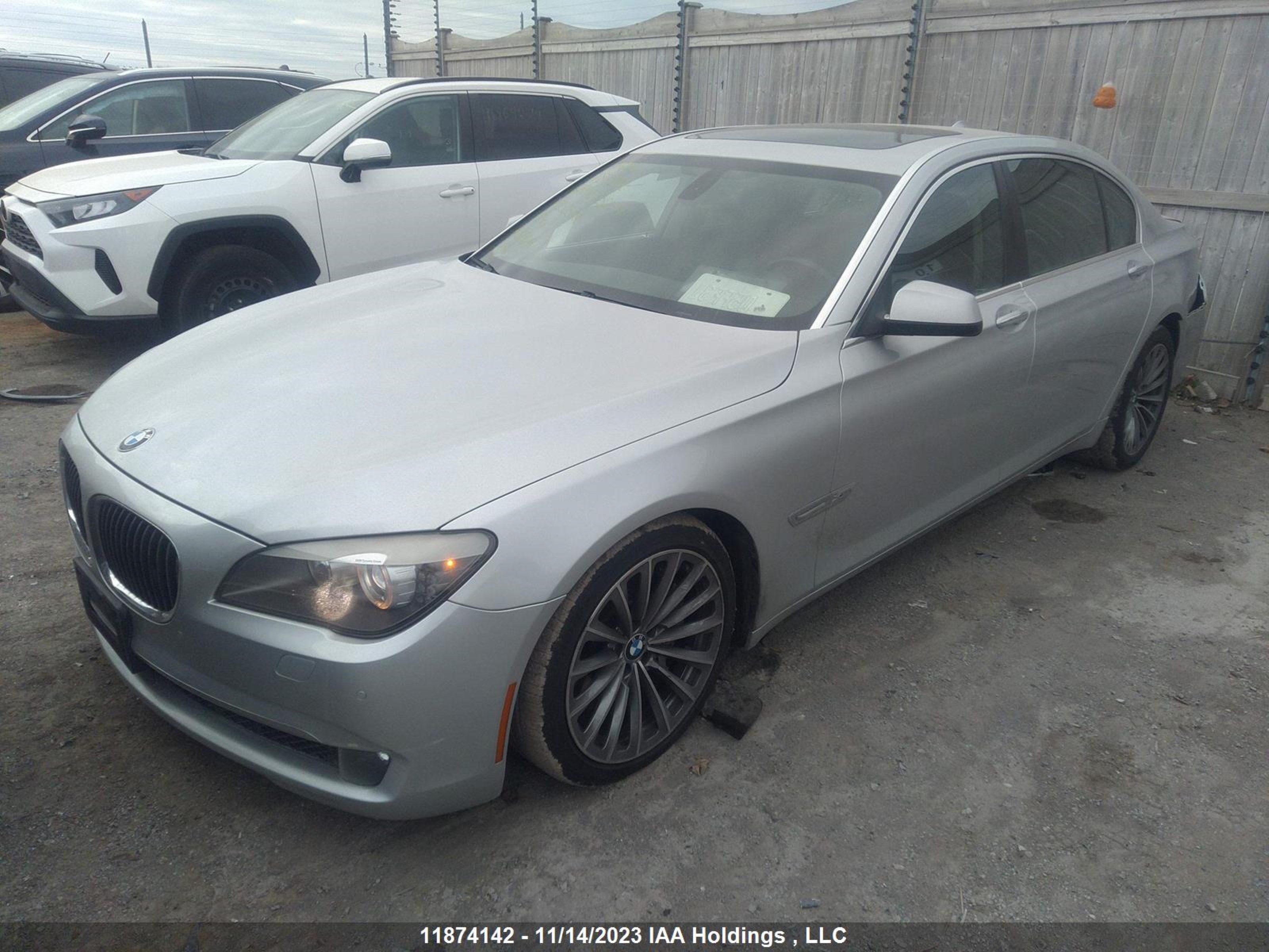 Photo 1 VIN: WBAKC8C57BC432590 - BMW 7ER 