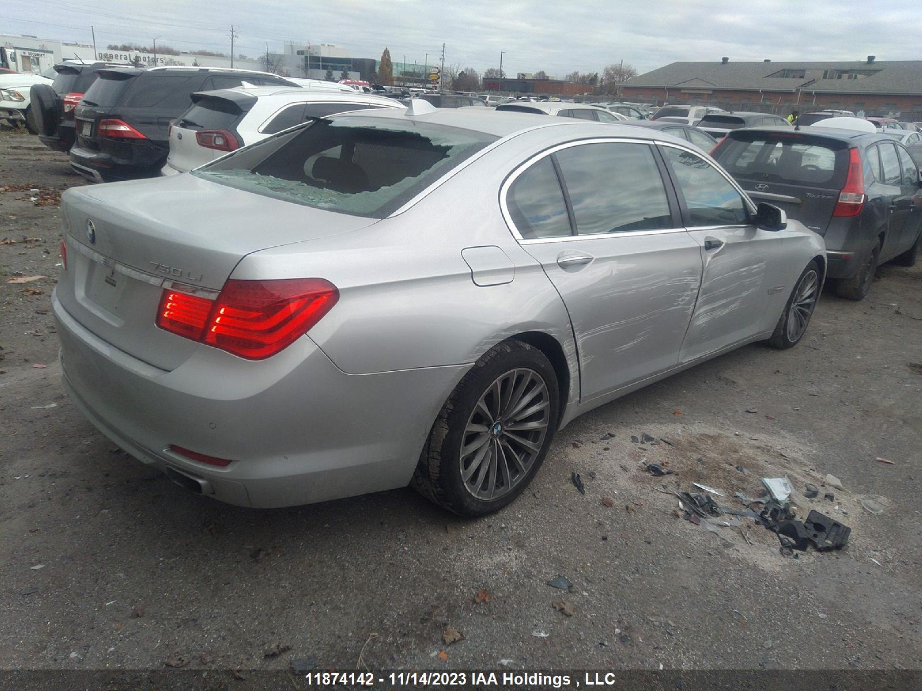 Photo 3 VIN: WBAKC8C57BC432590 - BMW 7ER 