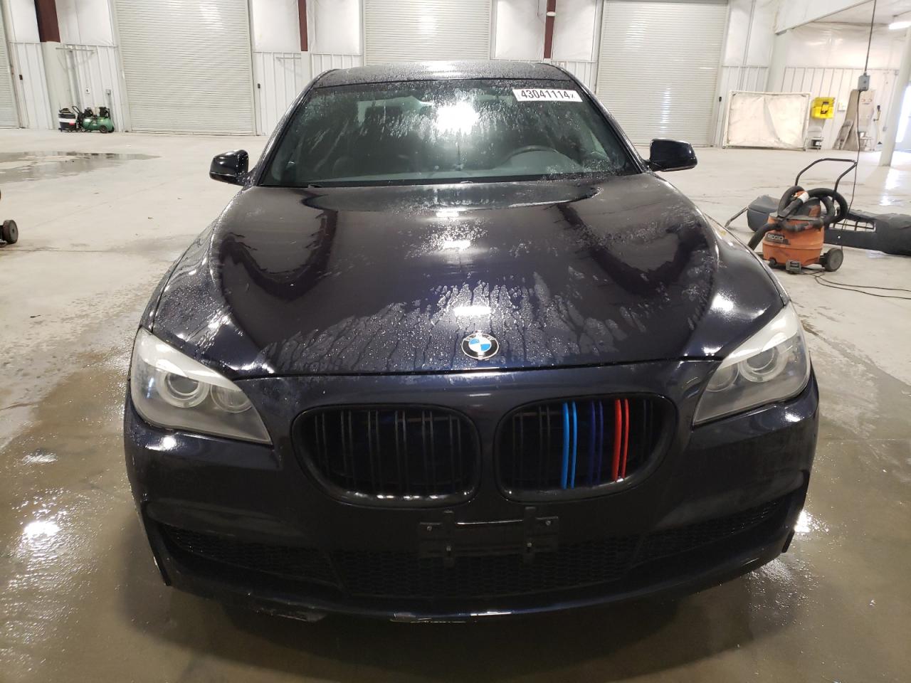 Photo 4 VIN: WBAKC8C58BC432873 - BMW 7ER 