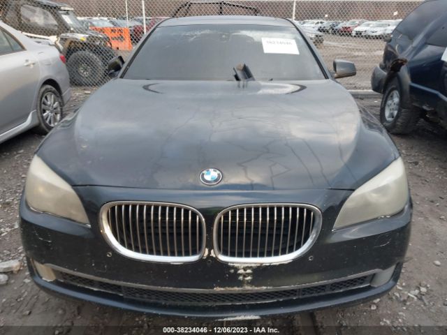 Photo 9 VIN: WBAKC8C59ACY68999 - BMW 7 SERIES 