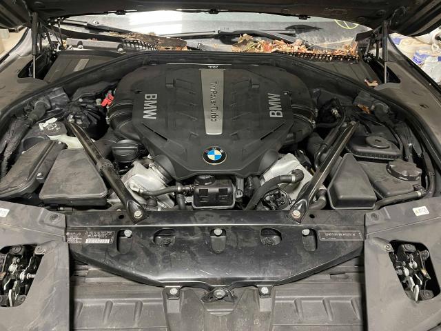 Photo 6 VIN: WBAKC8C5XCC435730 - BMW 750 LXI 