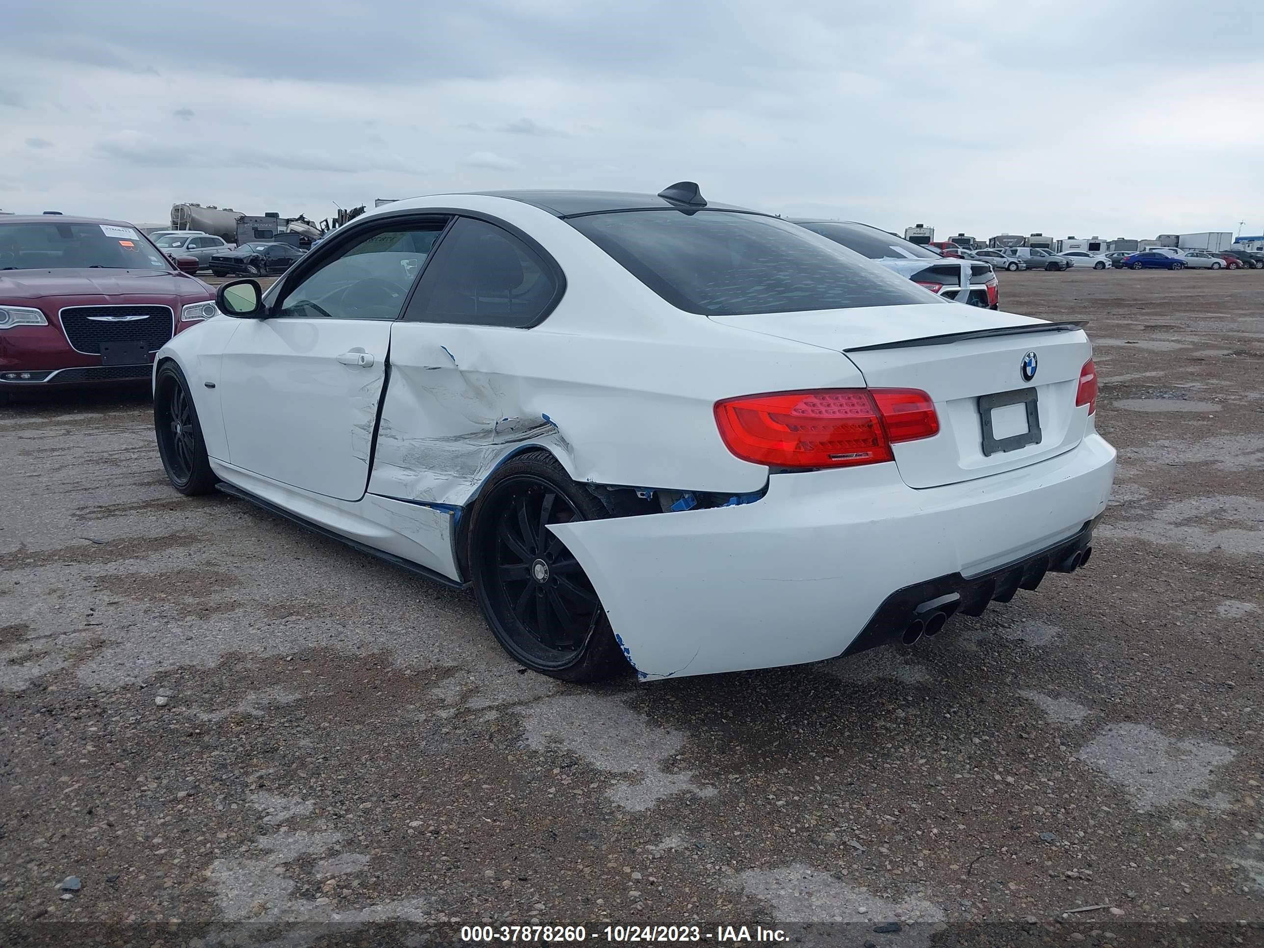 Photo 2 VIN: WBAKE3C57BE557350 - BMW 3ER 