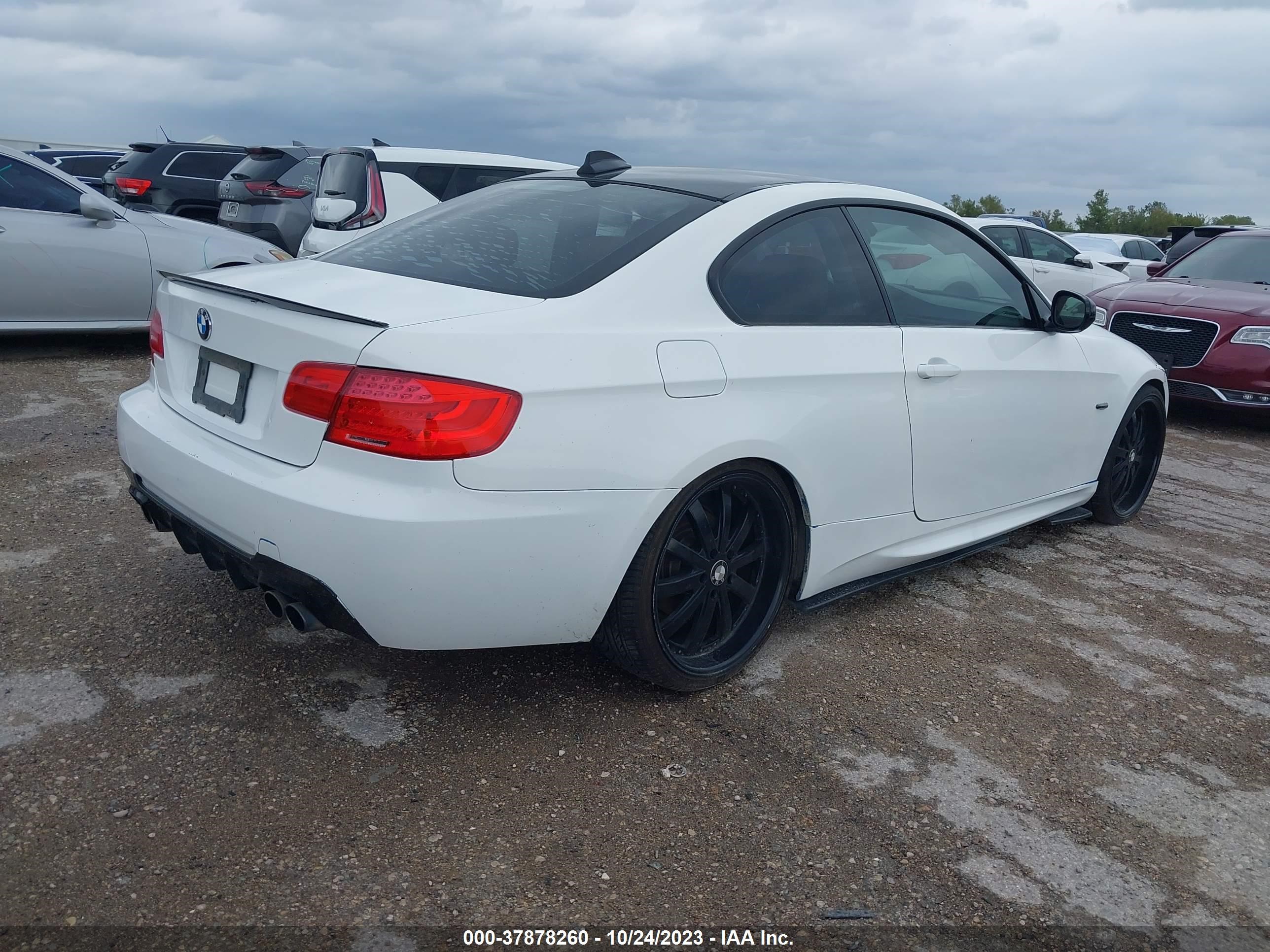 Photo 3 VIN: WBAKE3C57BE557350 - BMW 3ER 