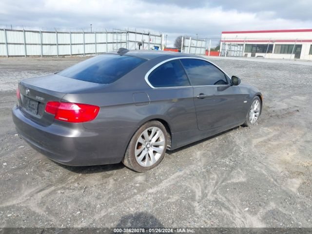 Photo 3 VIN: WBAKE3C58BE558894 - BMW 3 SERIES 