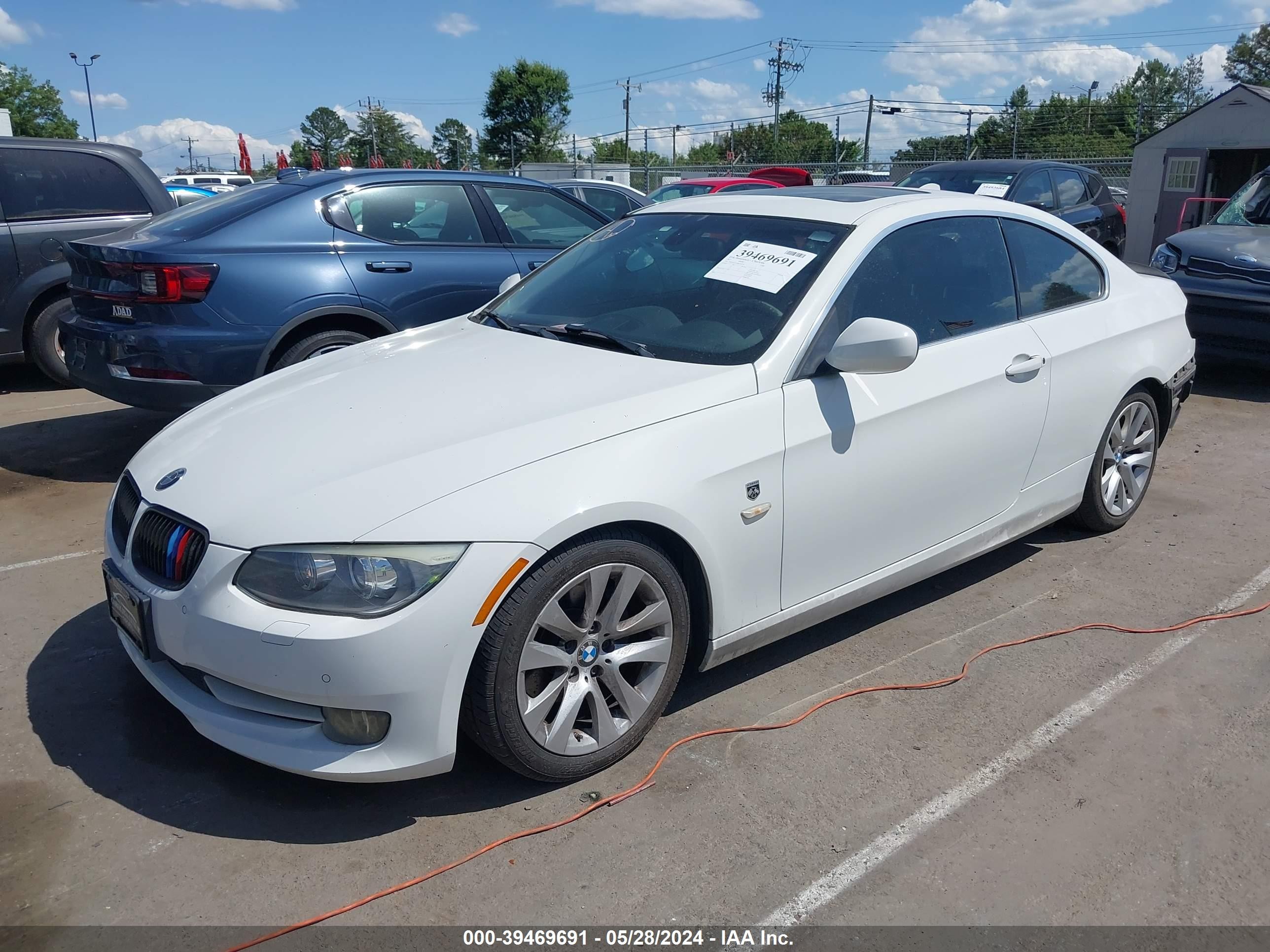 Photo 1 VIN: WBAKE3C59BE768758 - BMW 3ER 