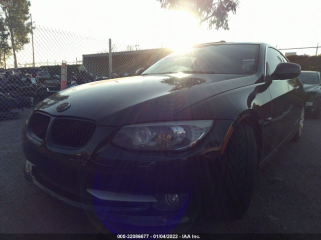 Photo 1 VIN: WBAKE3C5XBE769255 - BMW 3 