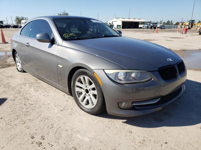 Photo 0 VIN: WBAKE3C5XCE770777 - BMW 328 I 