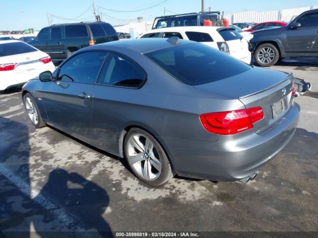 Photo 2 VIN: WBAKE5C52BE429948 - BMW 328I 