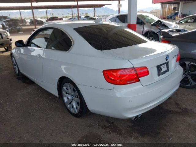 Photo 2 VIN: WBAKE5C52BE572835 - BMW 328I 