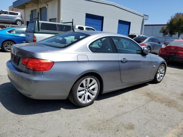 Photo 2 VIN: WBAKE5C52BE755491 - BMW 3 SERIES 