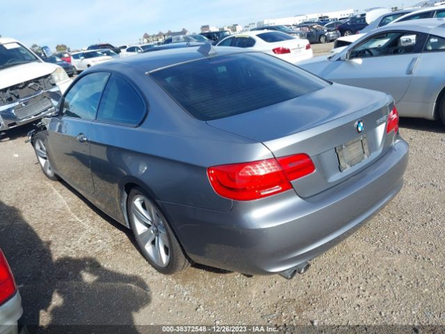 Photo 2 VIN: WBAKE5C55BE429717 - BMW 328I 