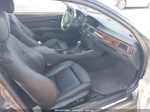 Photo 4 VIN: WBAKE5C55BE429717 - BMW 328I 