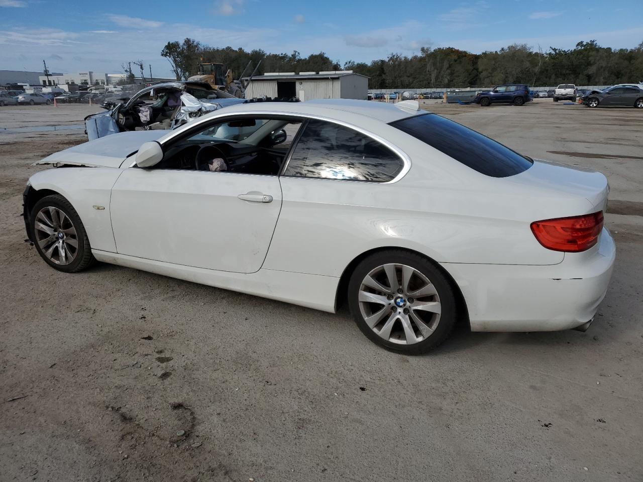 Photo 1 VIN: WBAKE5C55CE756572 - BMW 3ER 