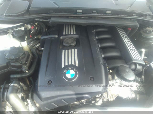 Photo 9 VIN: WBAKE5C55DJ107931 - BMW 3 