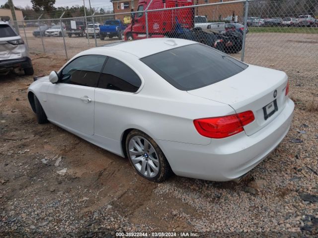 Photo 2 VIN: WBAKE5C56BE754716 - BMW 328I 