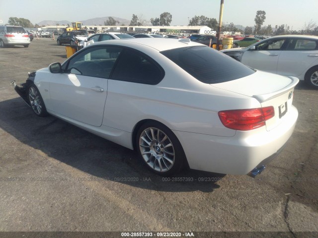 Photo 2 VIN: WBAKE5C57CE755830 - BMW 3 