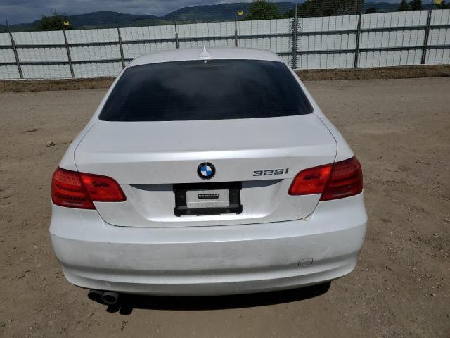 Photo 5 VIN: WBAKE5C59BE573139 - BMW 3 SERIES 