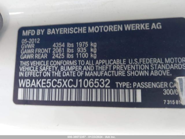 Photo 8 VIN: WBAKE5C5XCJ106532 - BMW 328I 