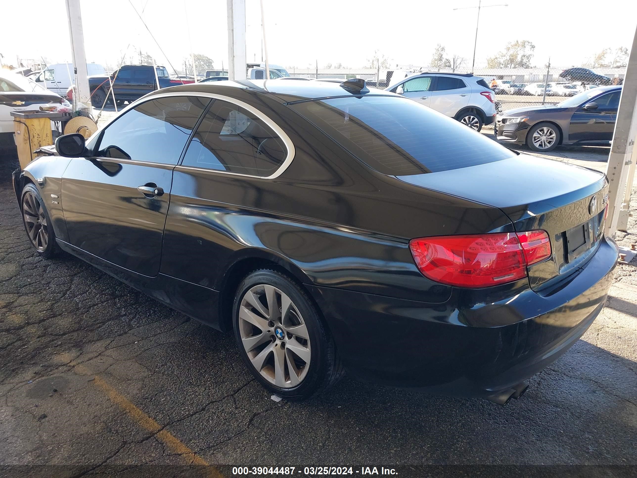 Photo 2 VIN: WBAKF3C50CE974694 - BMW 3ER 