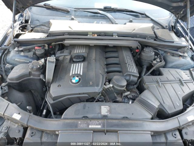 Photo 9 VIN: WBAKF3C53CE974804 - BMW 328I 