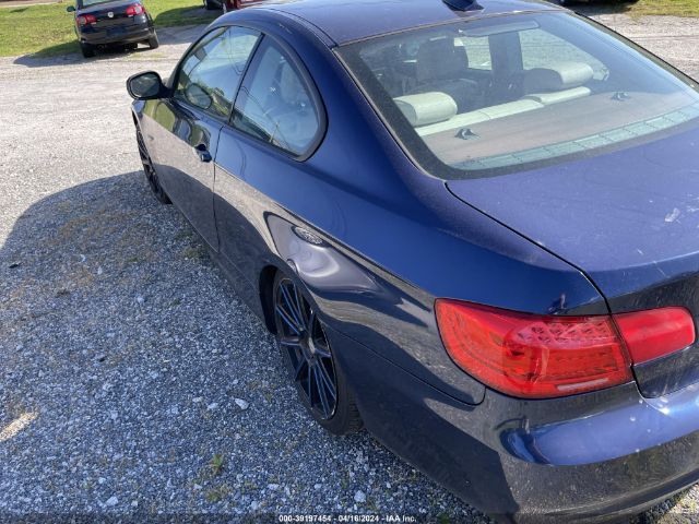 Photo 2 VIN: WBAKF3C53CE974804 - BMW 328I 