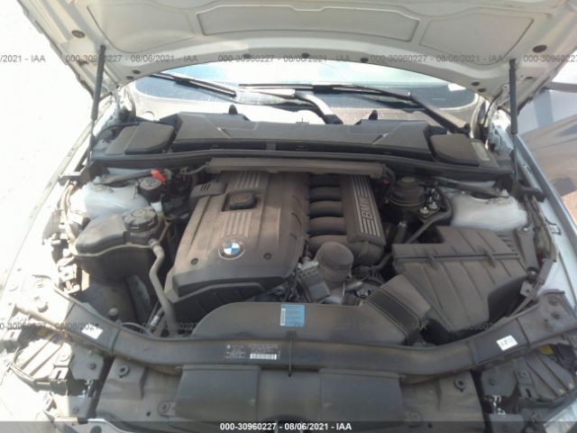 Photo 9 VIN: WBAKF3C58BE566619 - BMW 3 