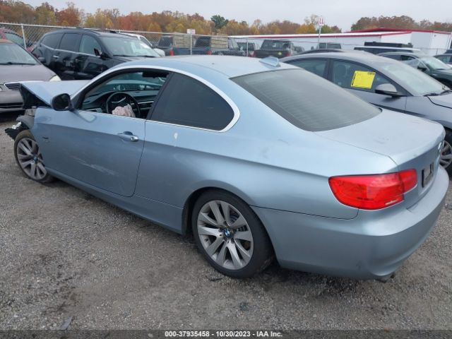 Photo 2 VIN: WBAKF5C52BE517654 - BMW 328I 