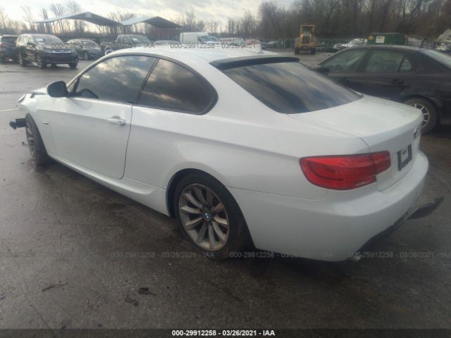 Photo 2 VIN: WBAKF5C52CE657463 - BMW 3 