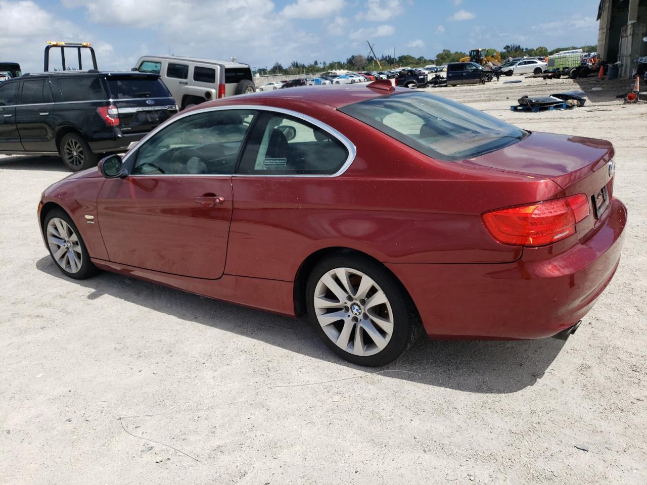 Photo 1 VIN: WBAKF5C52CE657494 - BMW 3ER 