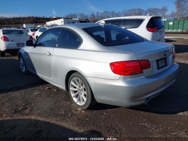 Photo 2 VIN: WBAKF9C51BE262342 - BMW 335 