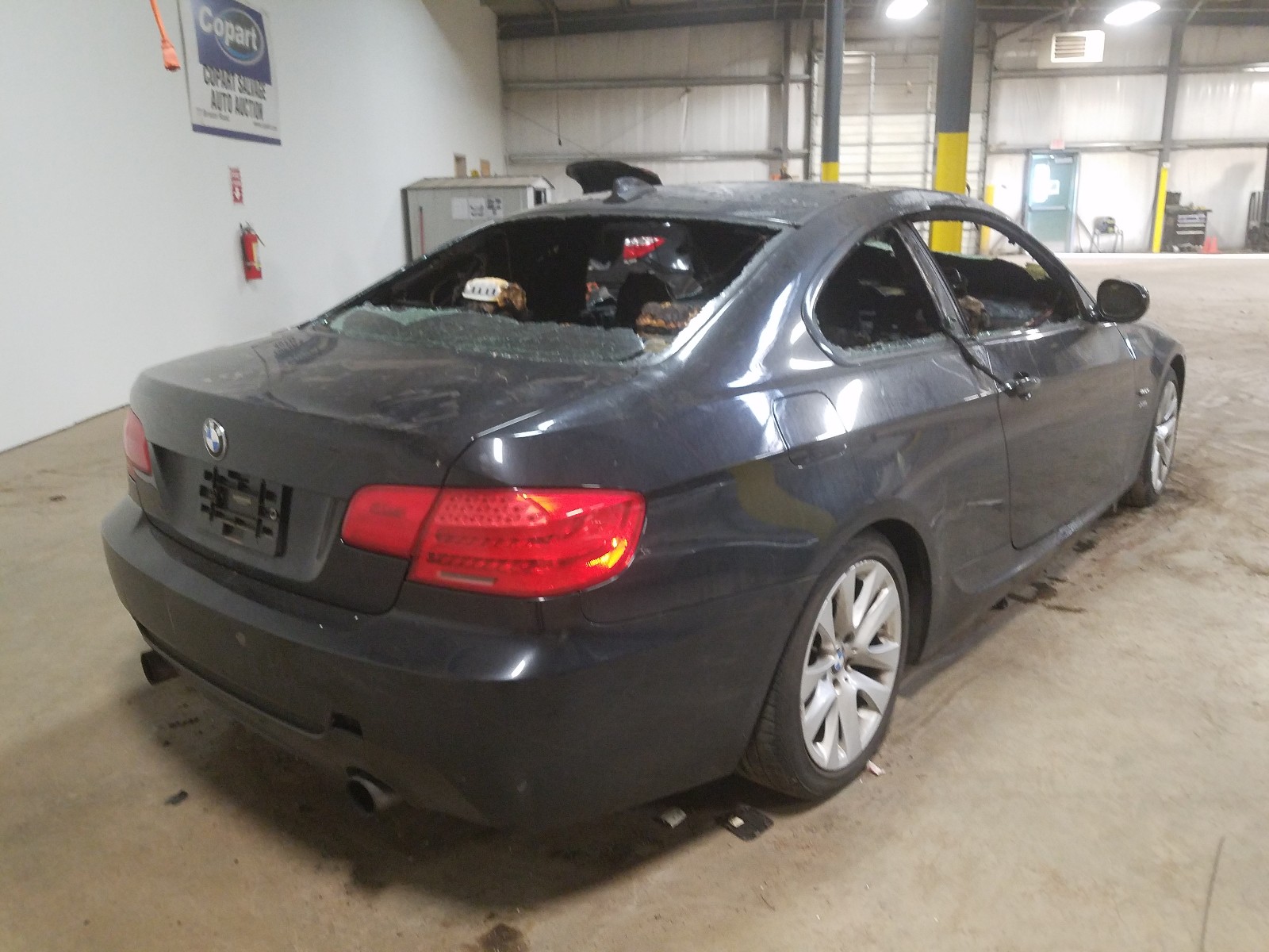 Photo 3 VIN: WBAKF9C53CE859509 - BMW 335 XI 