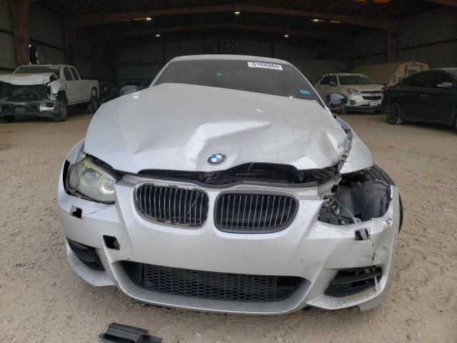 Photo 4 VIN: WBAKG1C50BE599437 - BMW 335 IS 