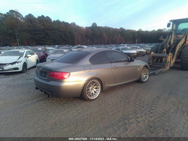 Photo 3 VIN: WBAKG1C50CE839894 - BMW 335IS 