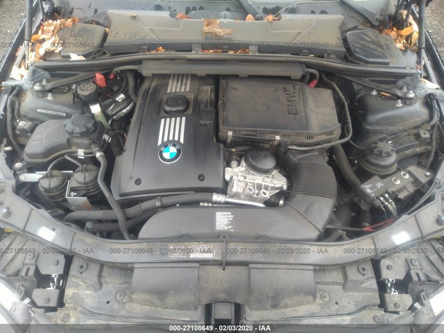 Photo 9 VIN: WBAKG1C50DJ217823 - BMW 3 