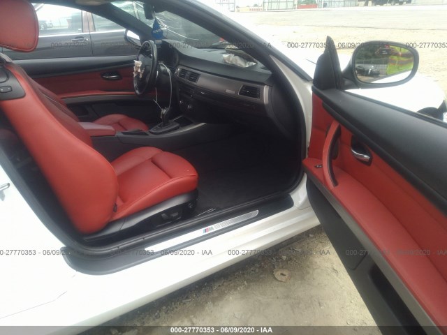 Photo 4 VIN: WBAKG1C56BE362905 - BMW 3 