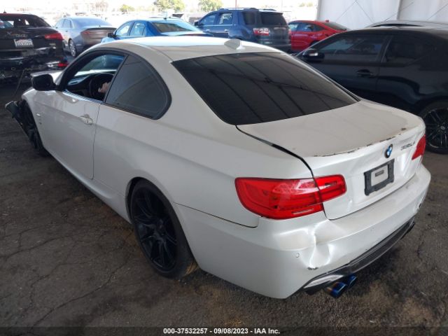 Photo 2 VIN: WBAKG1C57DJ217754 - BMW 335IS 