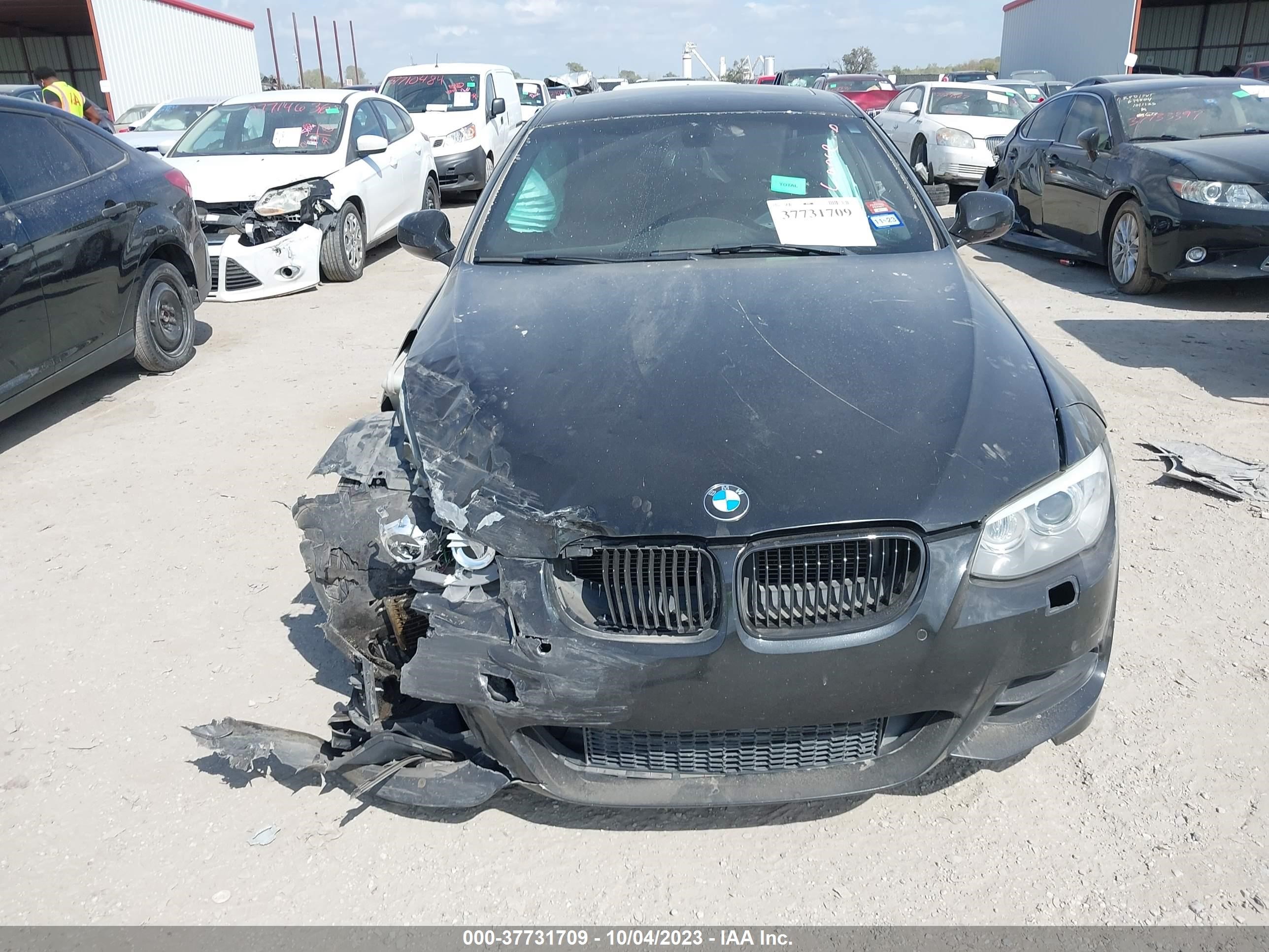 Photo 11 VIN: WBAKG1C59DJ217822 - BMW 3ER 