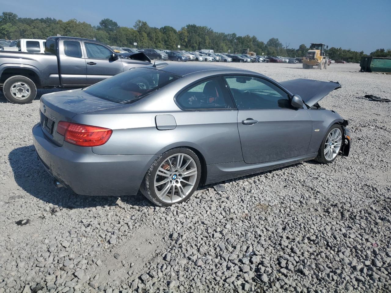 Photo 2 VIN: WBAKG7C51BE264352 - BMW 3ER 